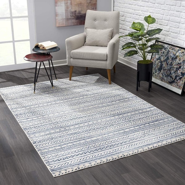 Homeroots 2 x 4 ft. Navy Blue Decorative Stripes Area Rug 390066 - main